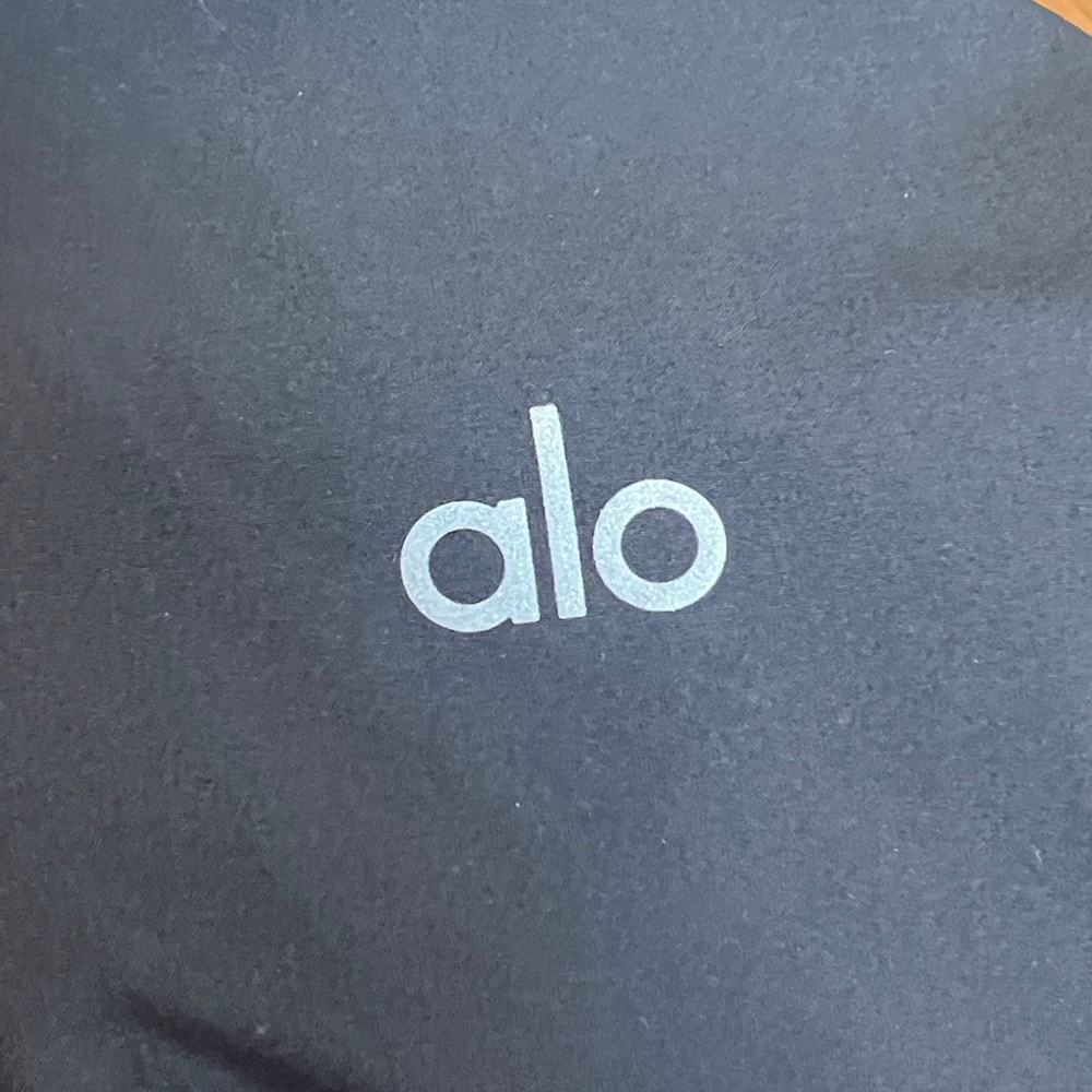 ALO Yoga Black Wide-Leg High-Rise Pants - Picture 11 of 16